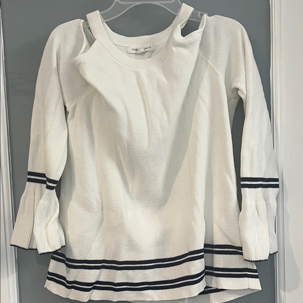 Women’s White Cold-Shoulder Sweater with Navy Stripe Detail